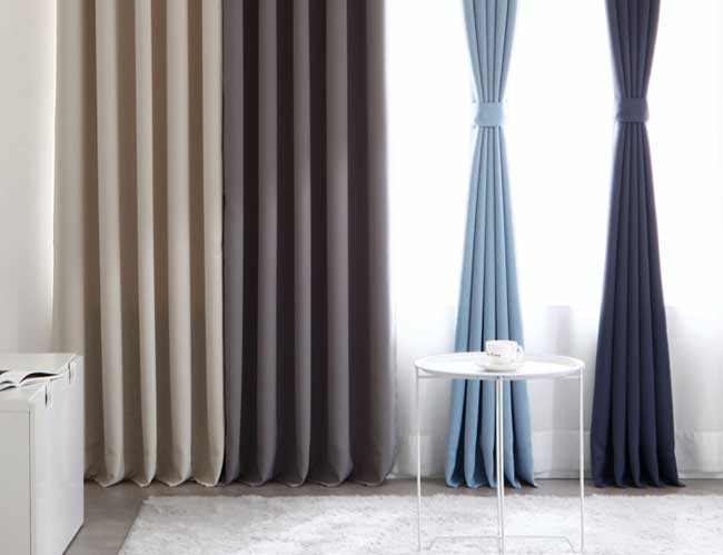 Rèm vải nhung cao cấp, dày dặn, cản sáng và cách âm tốt, phù hợp biệt thự và không gian sang trọng tại TP.HCM